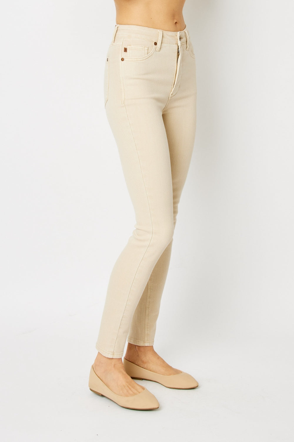 Judy Blue Skinny Jeans in Bone