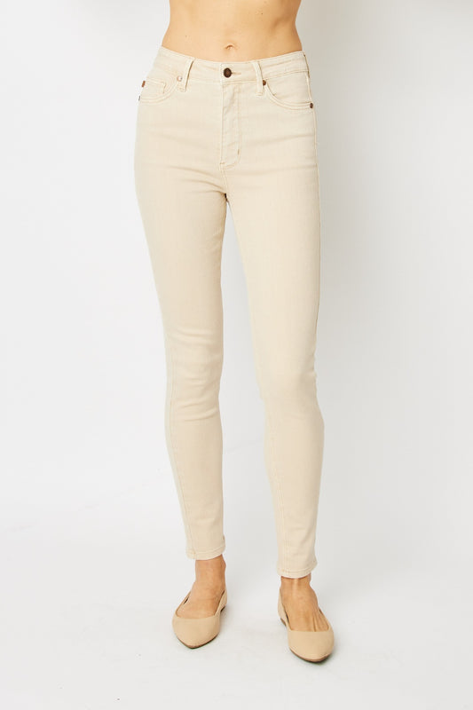 Judy Blue Skinny Jeans in Bone