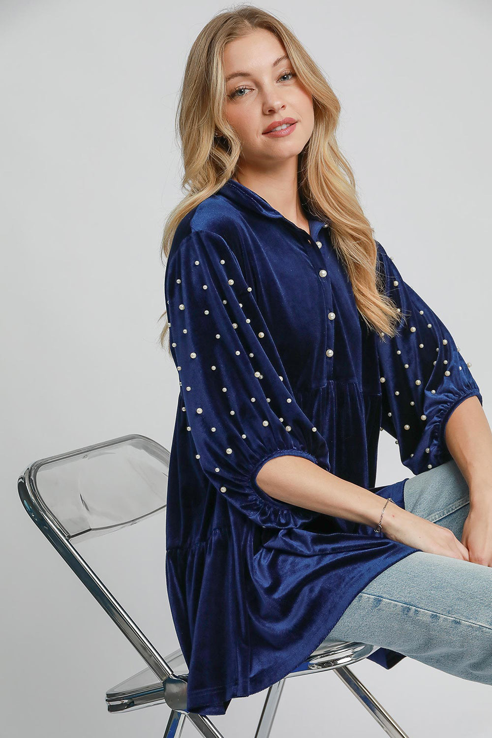 Umgee Pearl Detail Velvet Top - Navy