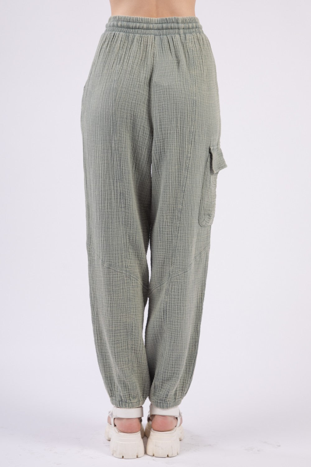 VERY J Crinkle Gauze Drawstring Pants - Sage