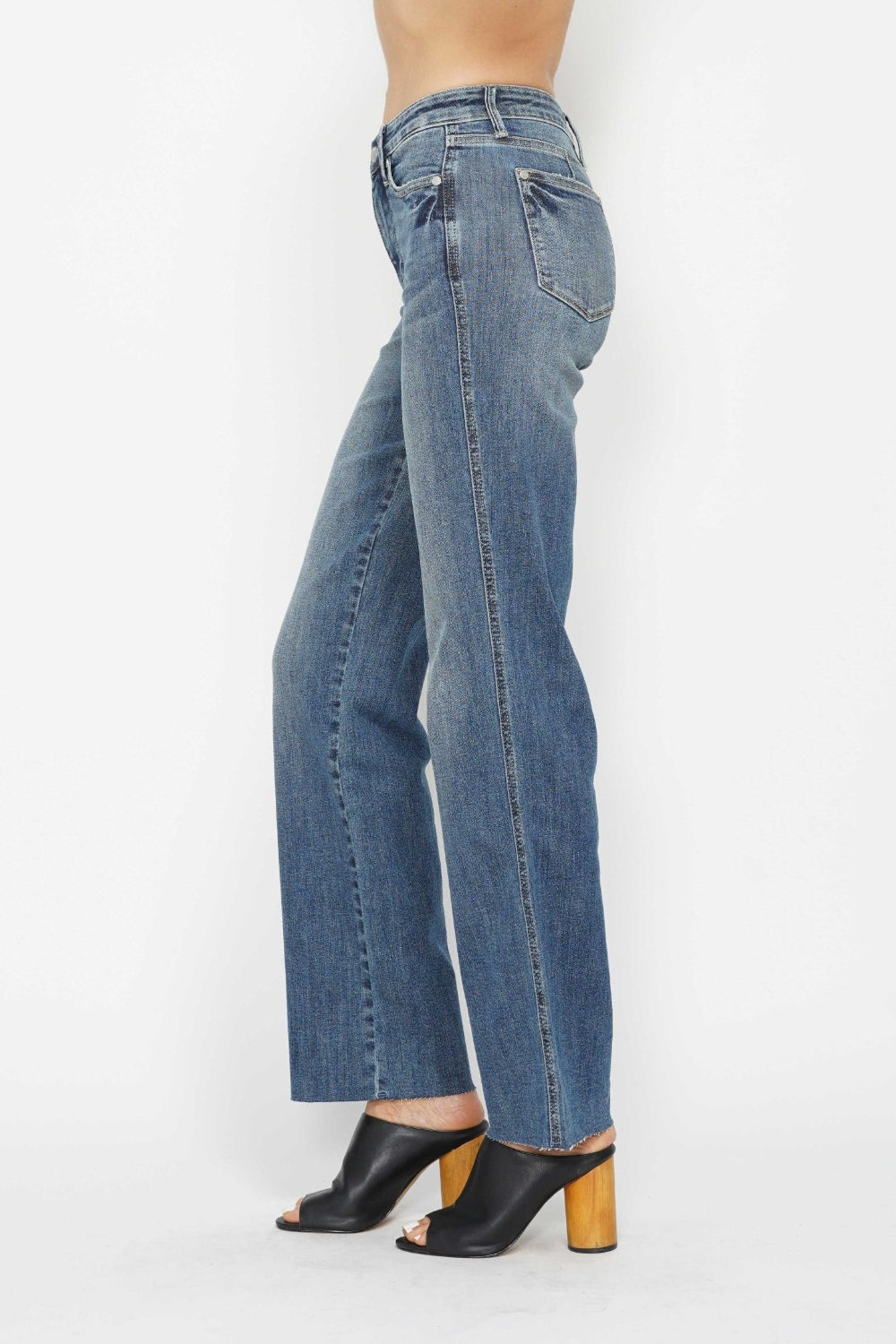 Judy Blue Tummy Control Straight Jeans - Medium