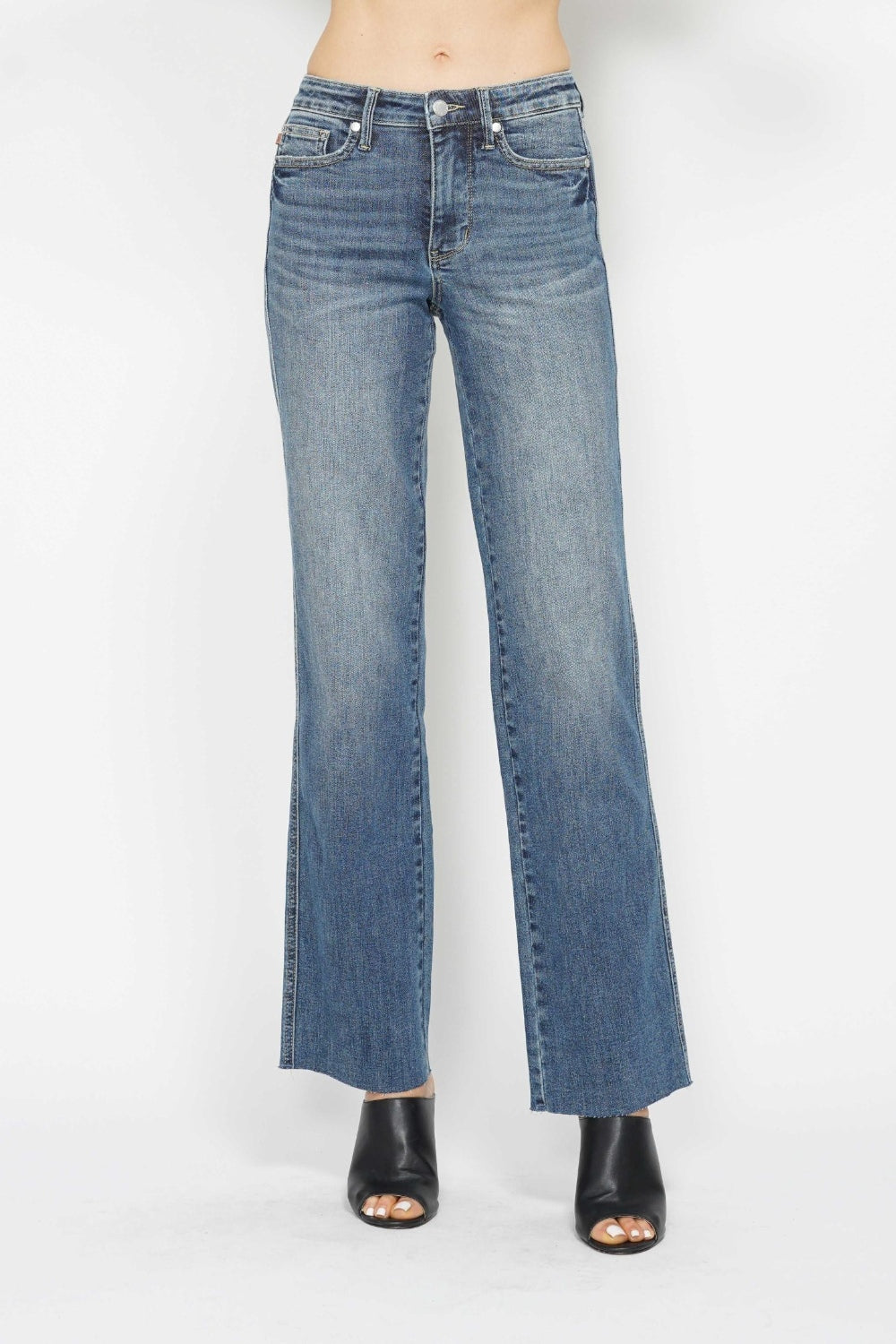 Judy Blue Tummy Control Straight Jeans - Medium