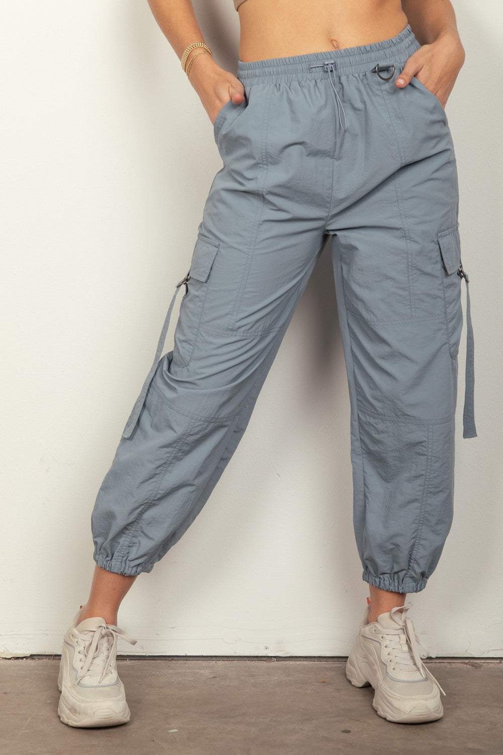 VERY J Elastic Waist Cargo Pants