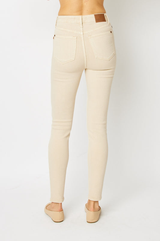 Judy Blue Skinny Jeans in Bone