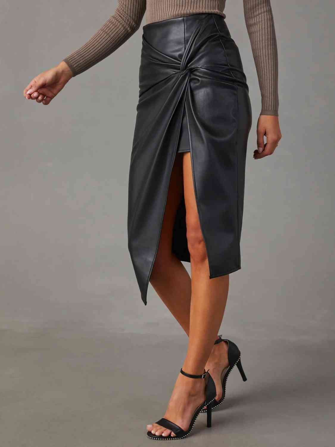 Twisted Alliance Skirt