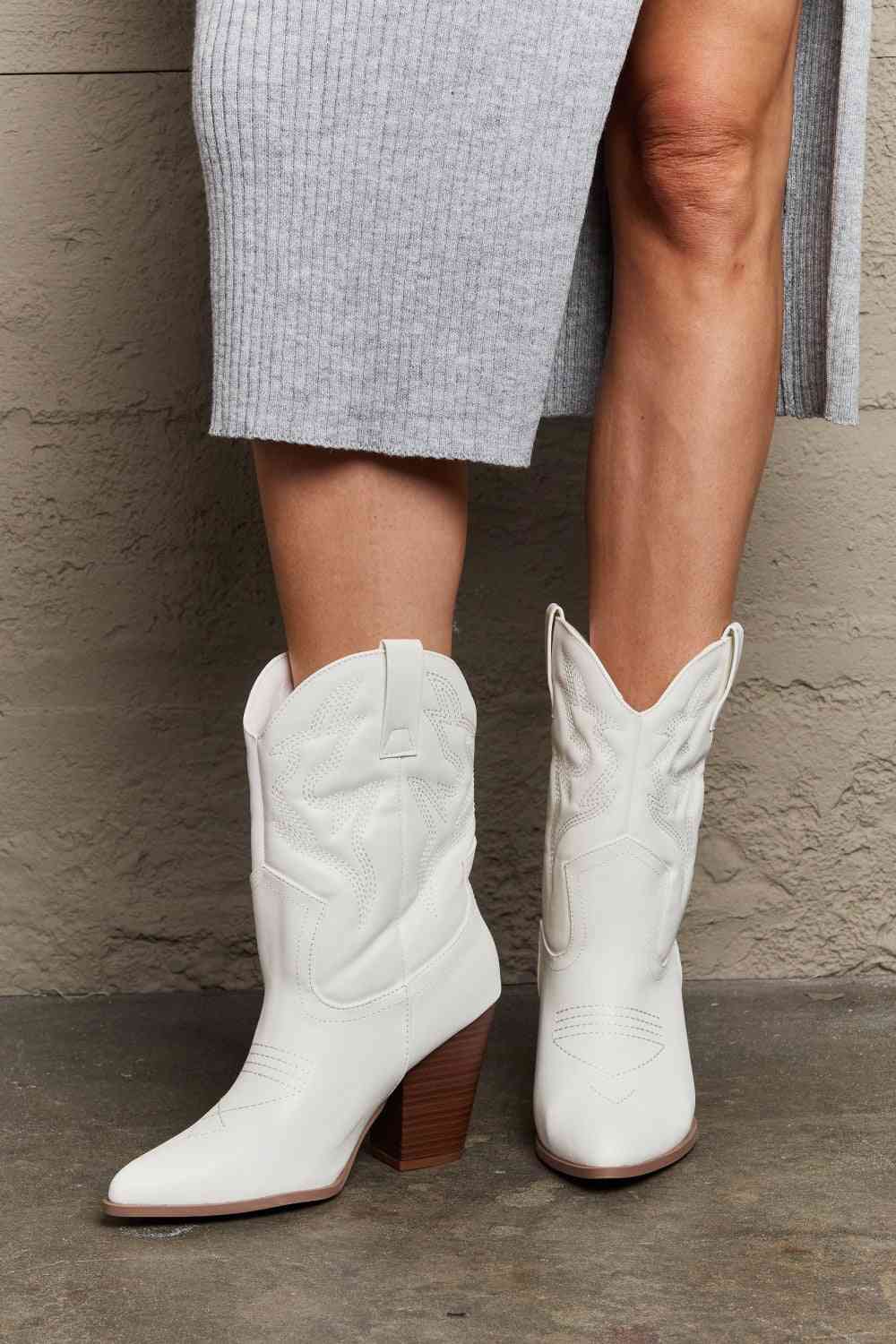 Legend Footwear Bella White Cowboy Boots