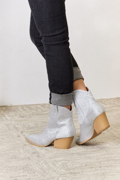 Carraway Boots