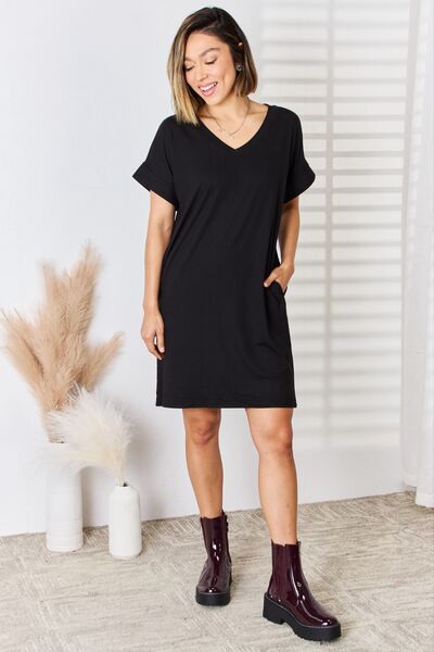 Zenana Short Sleeve V-Neck Dress