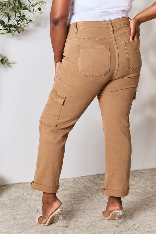 Risen Cocoa High Waist Straight Jeans with Pockets