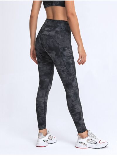 Cover Your Tracks Leggings